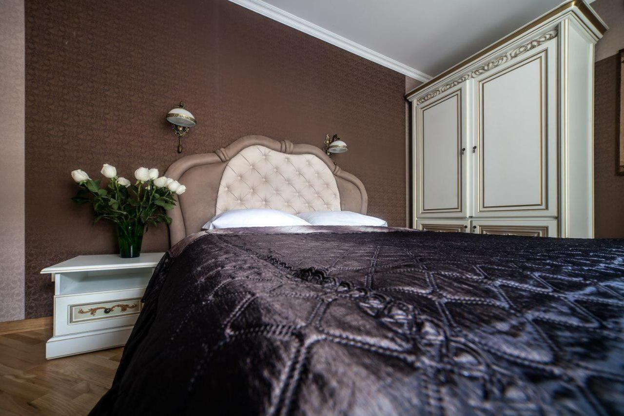 Apartamenty On Kryvonosa Lviv Exterior foto