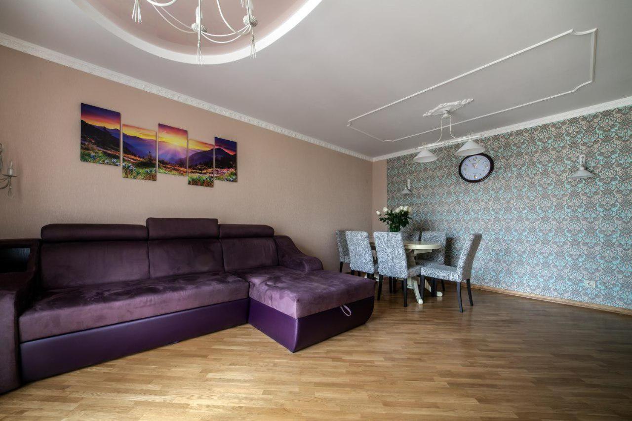 Apartamenty On Kryvonosa Lviv Exterior foto