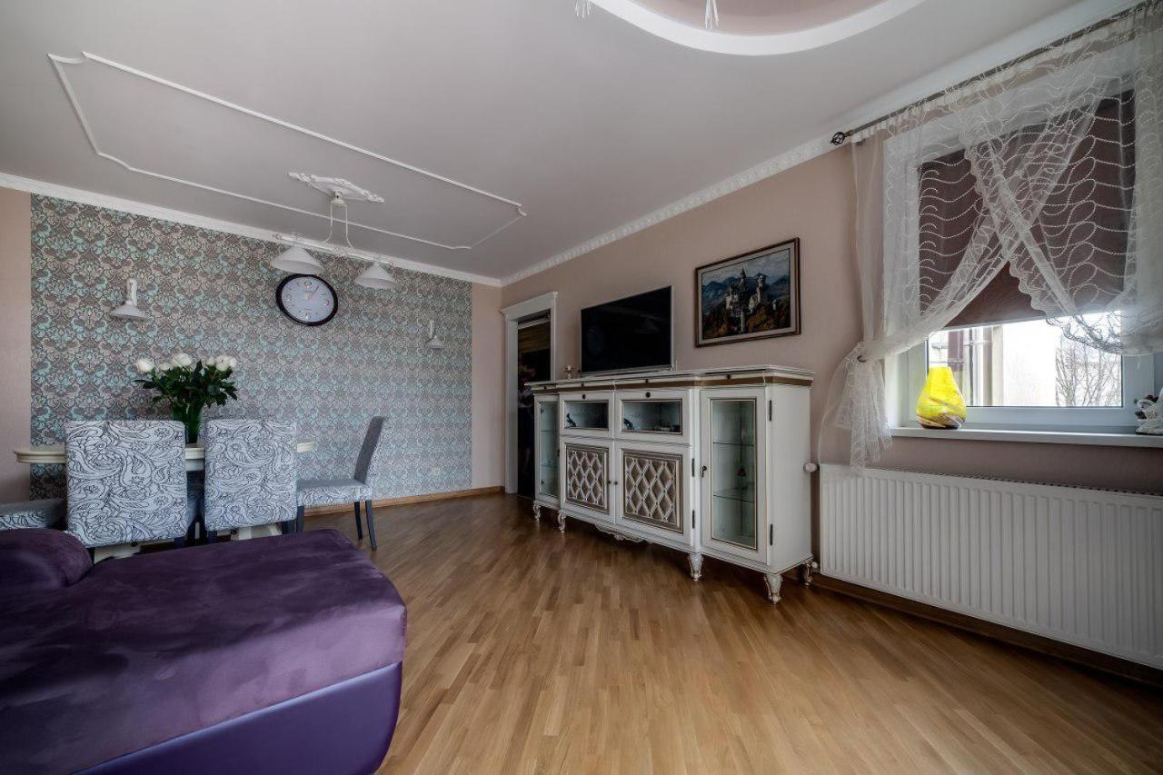 Apartamenty On Kryvonosa Lviv Exterior foto